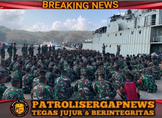 Jaga Budaya Di Daerah Penugasan Batalyon Kavaleri 6/Naga Karimata Laksanakan Tarian di Pelabuhan Gili Mas