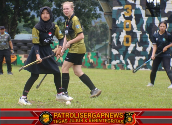 Membentuk Atlet Hoki Cianjur bersama Yonif 300/BJW dan Federasi Hockey Indonesia