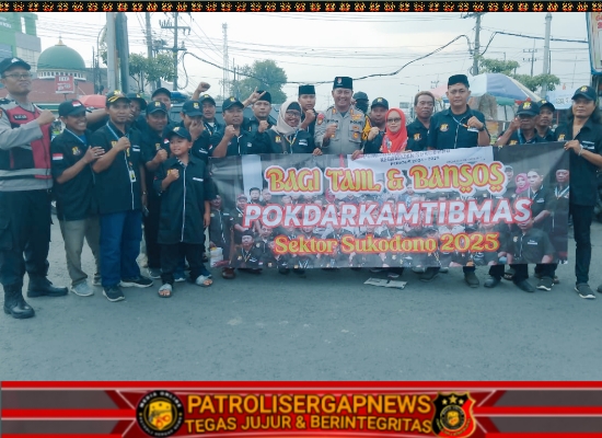 Berkah Ramadan: Polsek Sukodono dan Pokdarkamtibmas Berbagi Takjil untuk Masyarakat