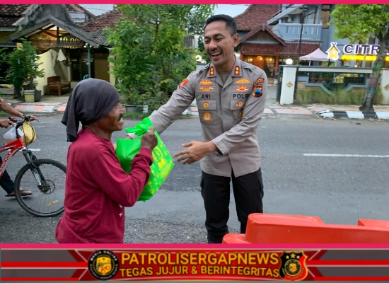 Kapolres Demak Intruksikan Jajaran Berbagi Rezeki Kepada Warga Yang Membutuhkan