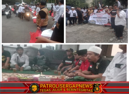 Madas Sidoarjo Bagikan Takjil di Bulan Ramadhan, Dilanjutkan Buka Bersama