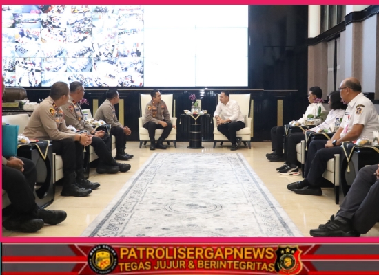 Walikota Eri Cahyadi dan Kapolres Pelabuhan Tanjungperak Kolaborasi Ciptakan Kota Surabaya Aman