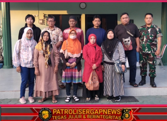 KORAMIL 0816/18 Sedati Berangkatkan Warga Untuk OperasiI Katarak Gratis