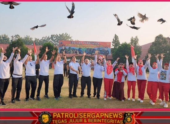 Gelorakan Semangat Kemerdekaan, SPN Polda Jatim Lepas 17 Merpati Gelar Berbagai Lomba Penuh Kebersamaan