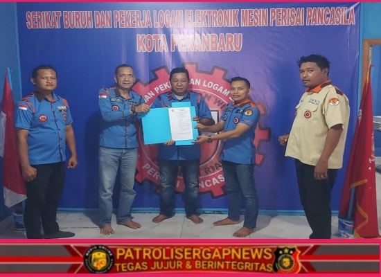 Ketua DPW SBPLEM-PP Riau Berikan Mandat Kepada Calon Ketua DPD Kabupaten Indragiri Hulu
